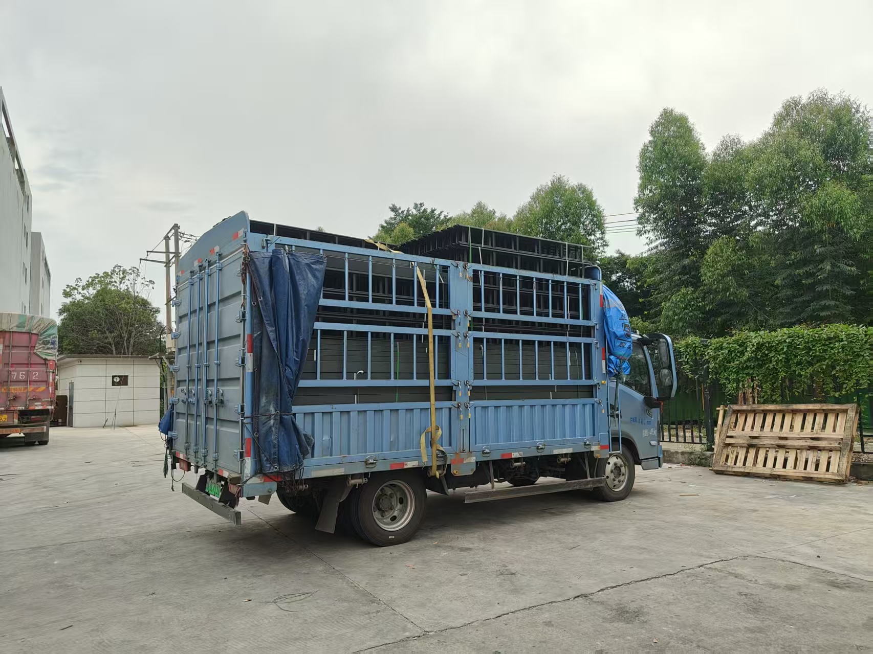 福州托盘式桥架哪家好